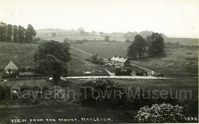 picture of dutch cottage and crown hill