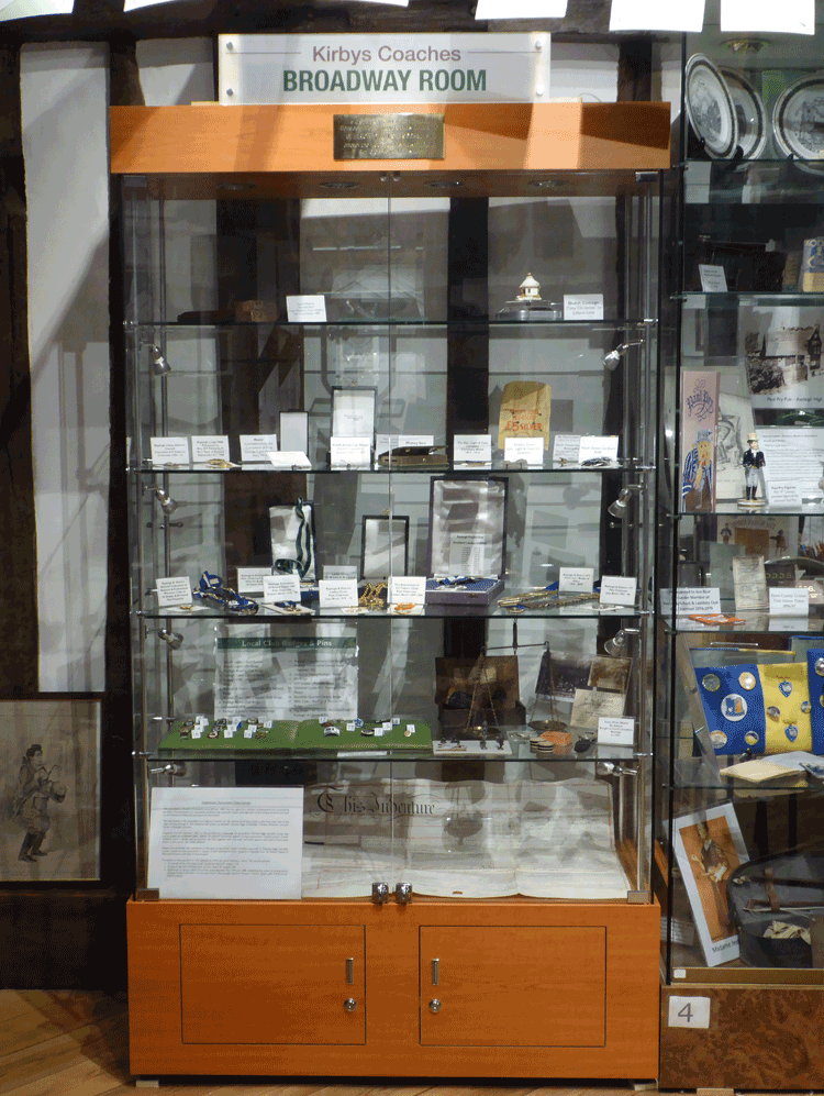 new display cabinet